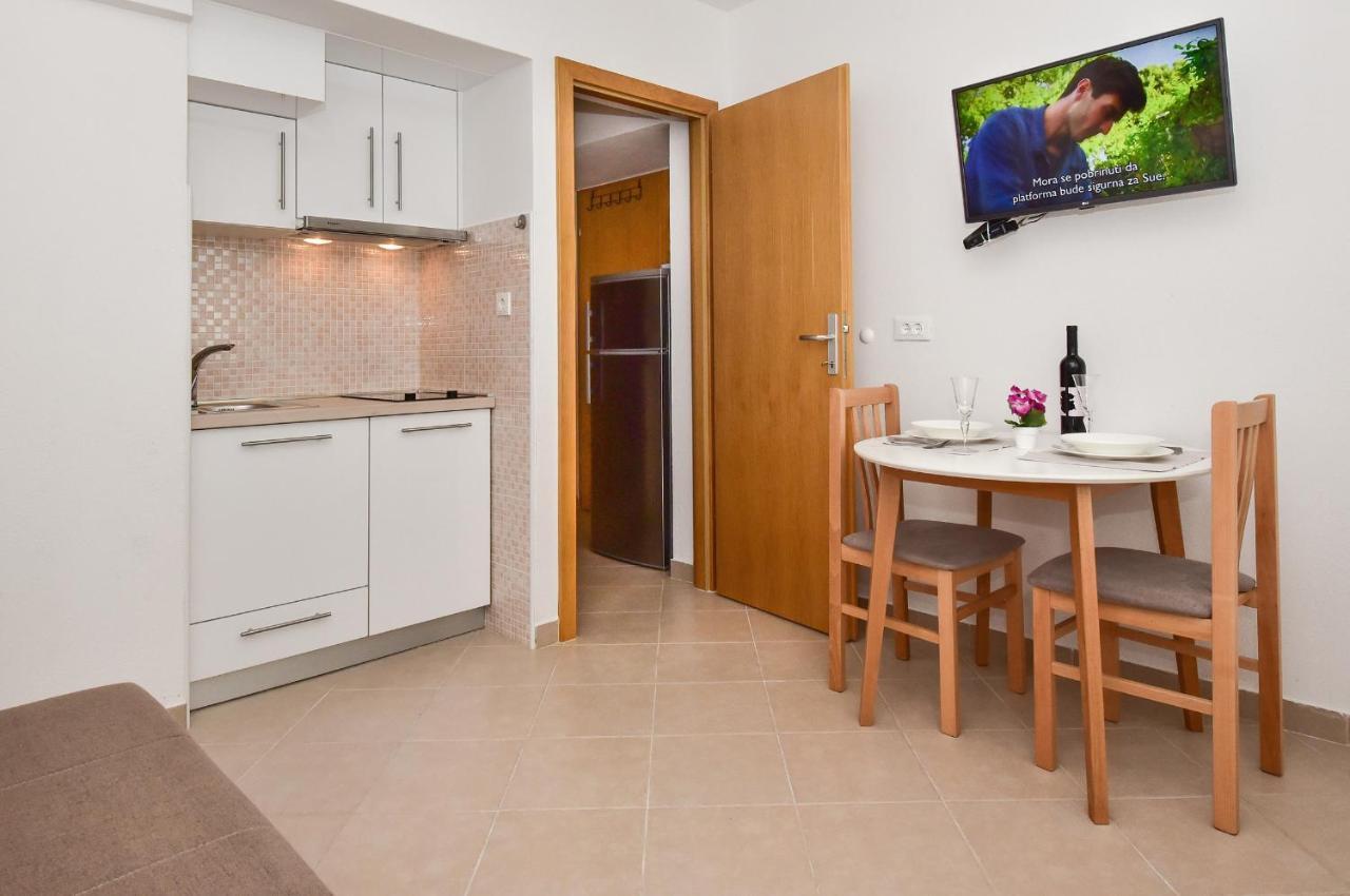 Apartman Mia Igrane Exterior foto