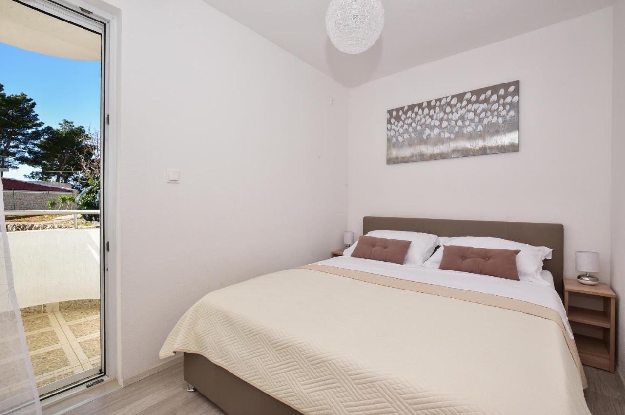 Apartman Mia Igrane Exterior foto